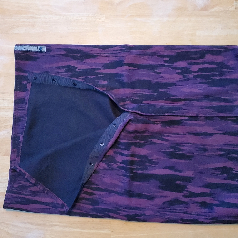 Lululemon-Vinyassa Scarf (Heavy Fabric)- Bordeaux